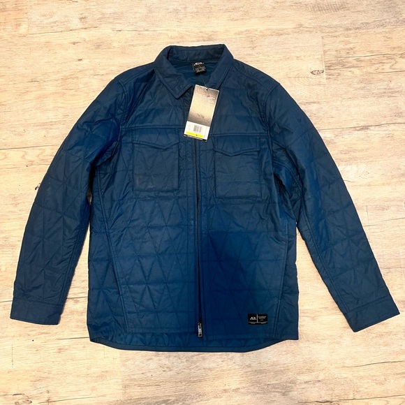 Oakley Other - NEW Oakley mens jacket never worn size medium